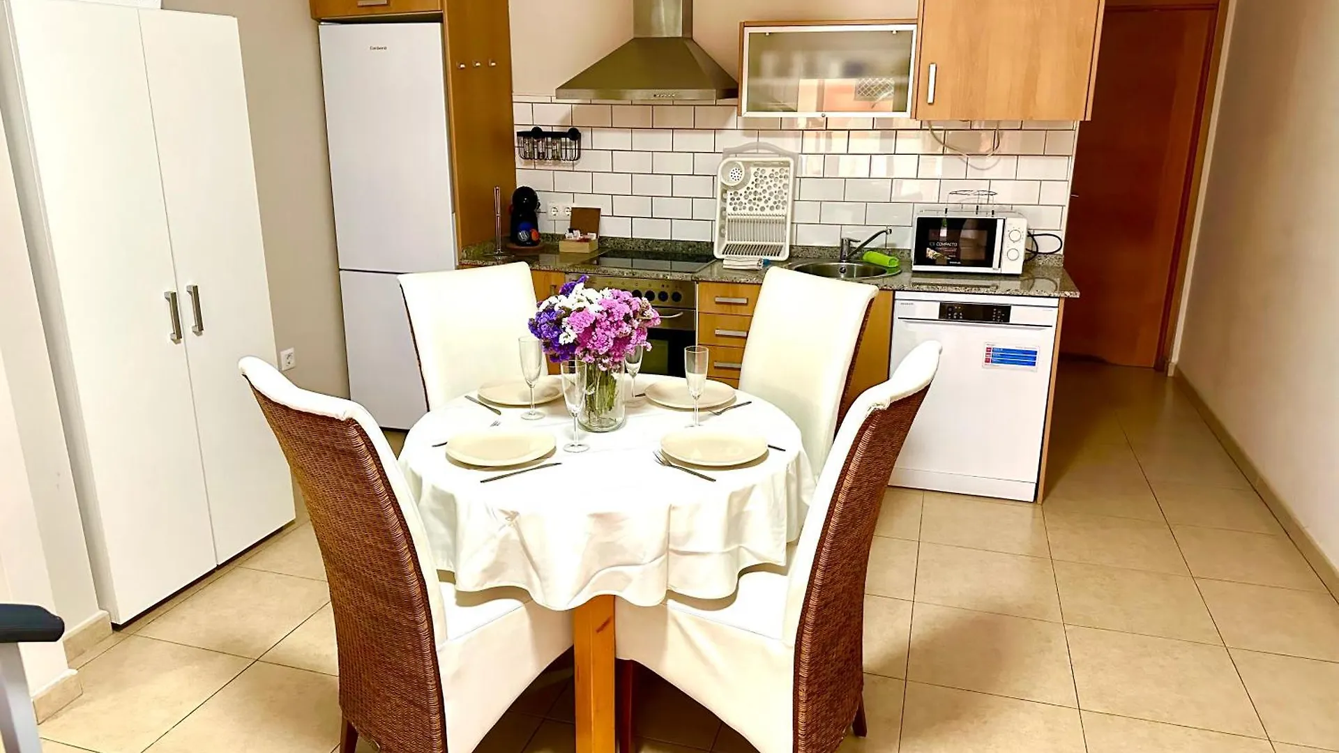 Charming 3 Bedroom Apartment Playa de San Juan